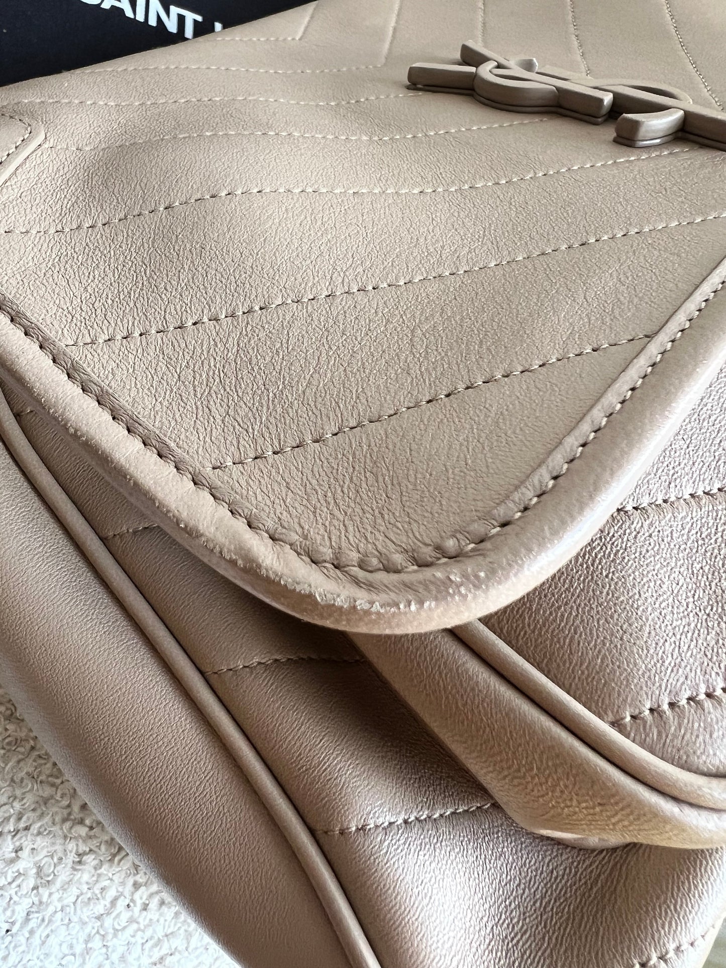 Yves Saint Laurent (YSL) Beige Medium Niki Chain Bag (RRP £2500)