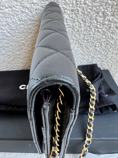 Chanel Wallet on Chain in Black Lambskin Gold Hardware (RRP £2,930)