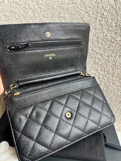 Chanel Black Caviar Wallet on Chain (RRP £2,930)