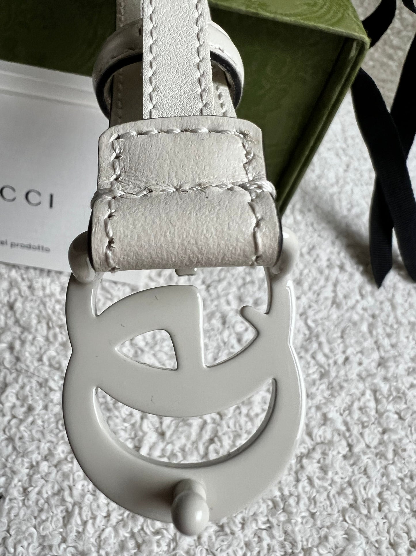 Gucci GG Marmont Thin Leather Belt