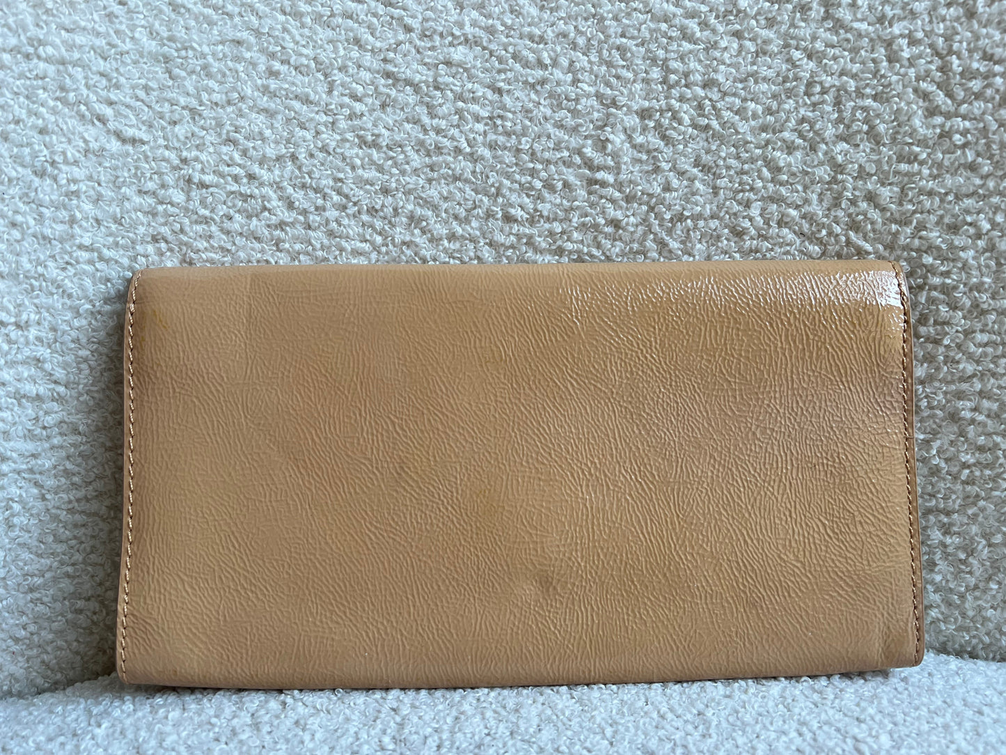 Yves Saint Laurent (YSL) Beige Patent Belle de Jour Clutch