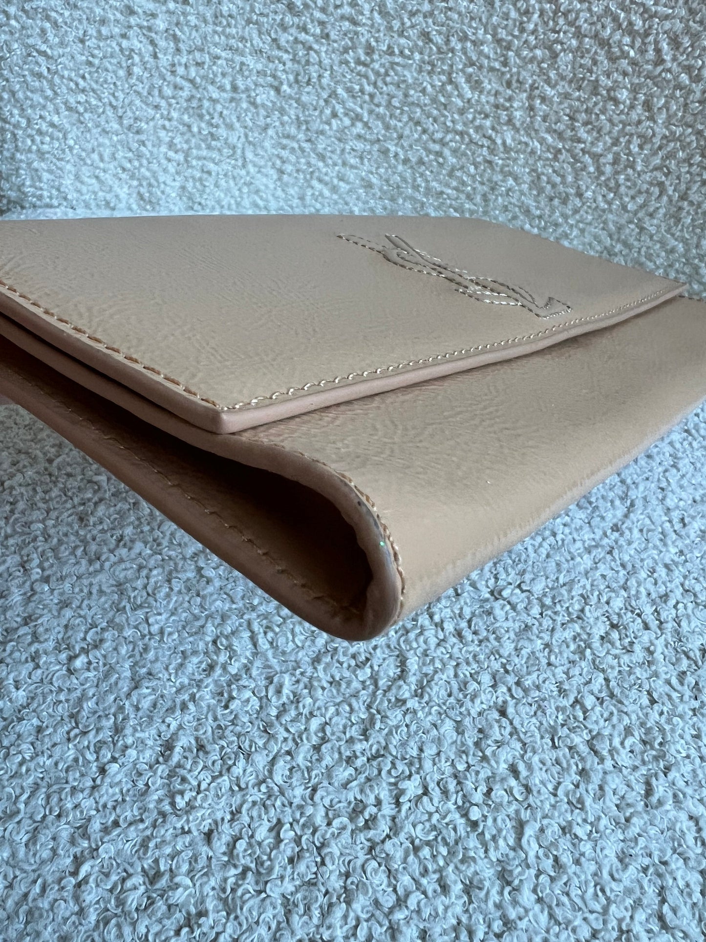 Yves Saint Laurent (YSL) Beige Patent Belle de Jour Clutch