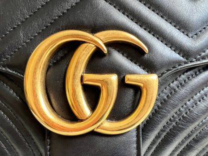Gucci GG Black Marmont Medium Shoulder Bag (RRP £2,340)
