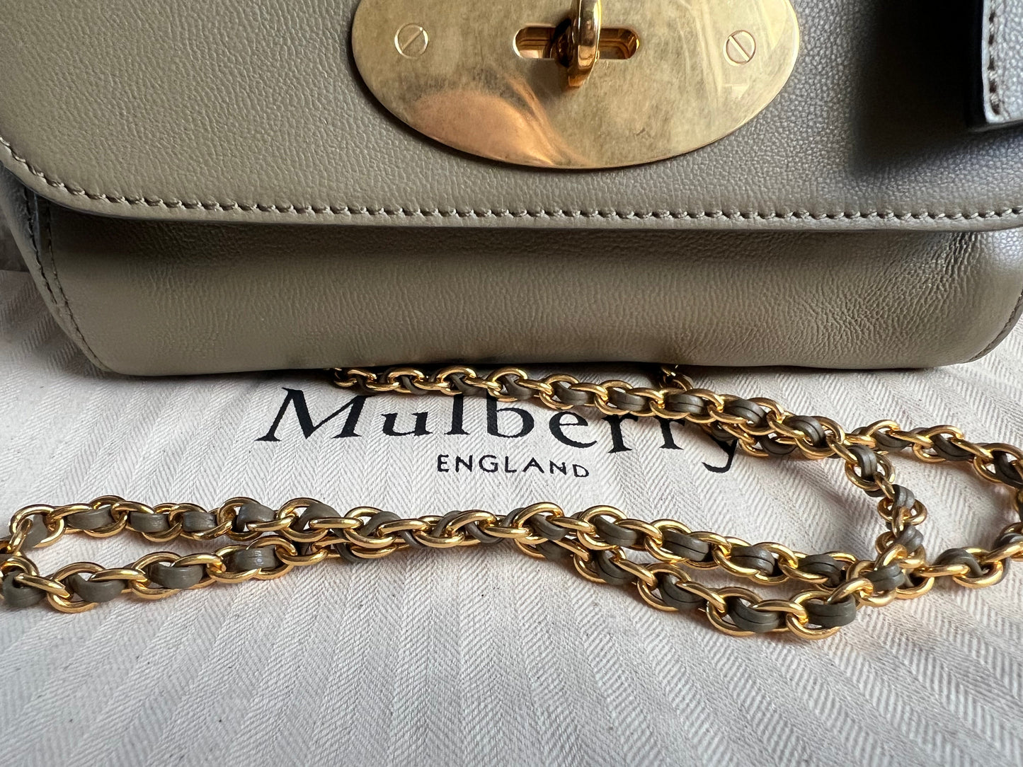 Mulberry Linen Regular Lily with Gold Hardware (RRP £995)