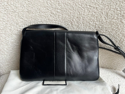 Gucci Black Small Arli Shoulder Bag