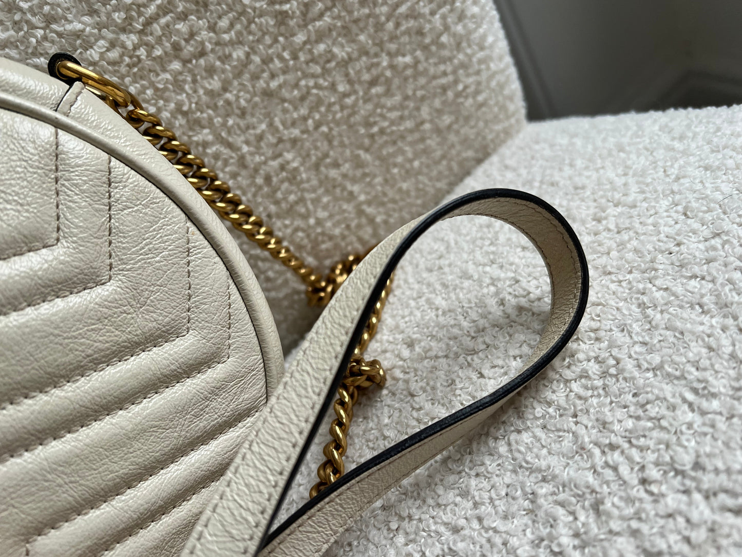 Gucci GG Round White Marmont Small Shoulder Bag (RRP £1,090)