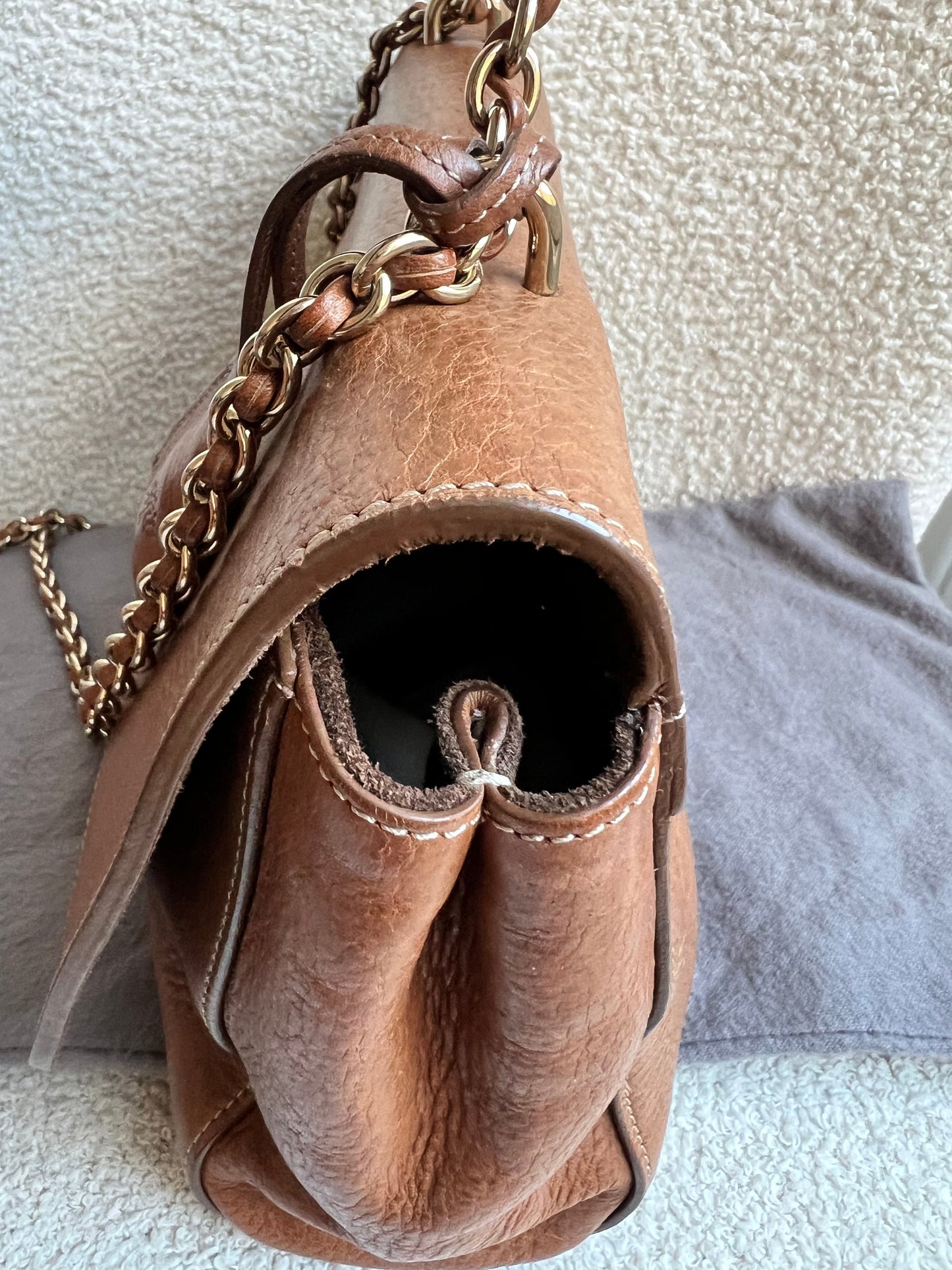 Mulberry Oak Medium Lily with Gold Hardware (RRP £1095)