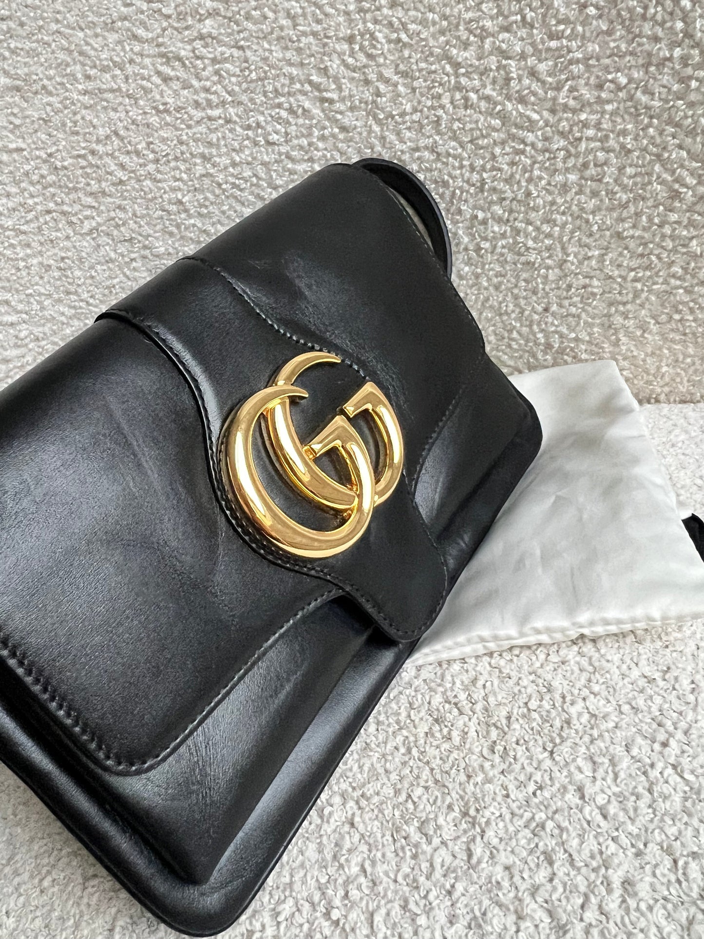 Gucci Black Small Arli Shoulder Bag