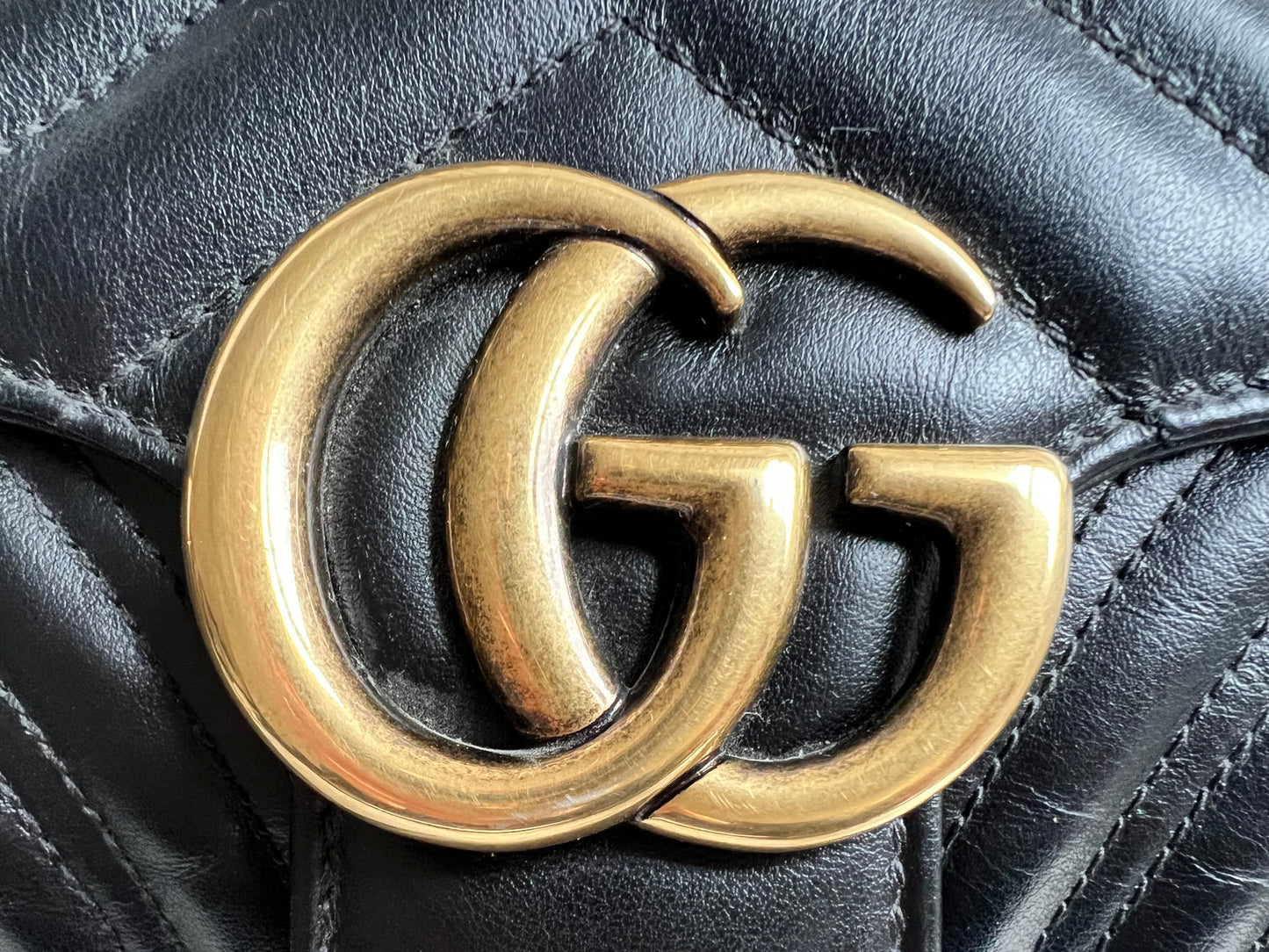Gucci GG Black Marmont Small Shoulder Bag (RRP £2070)