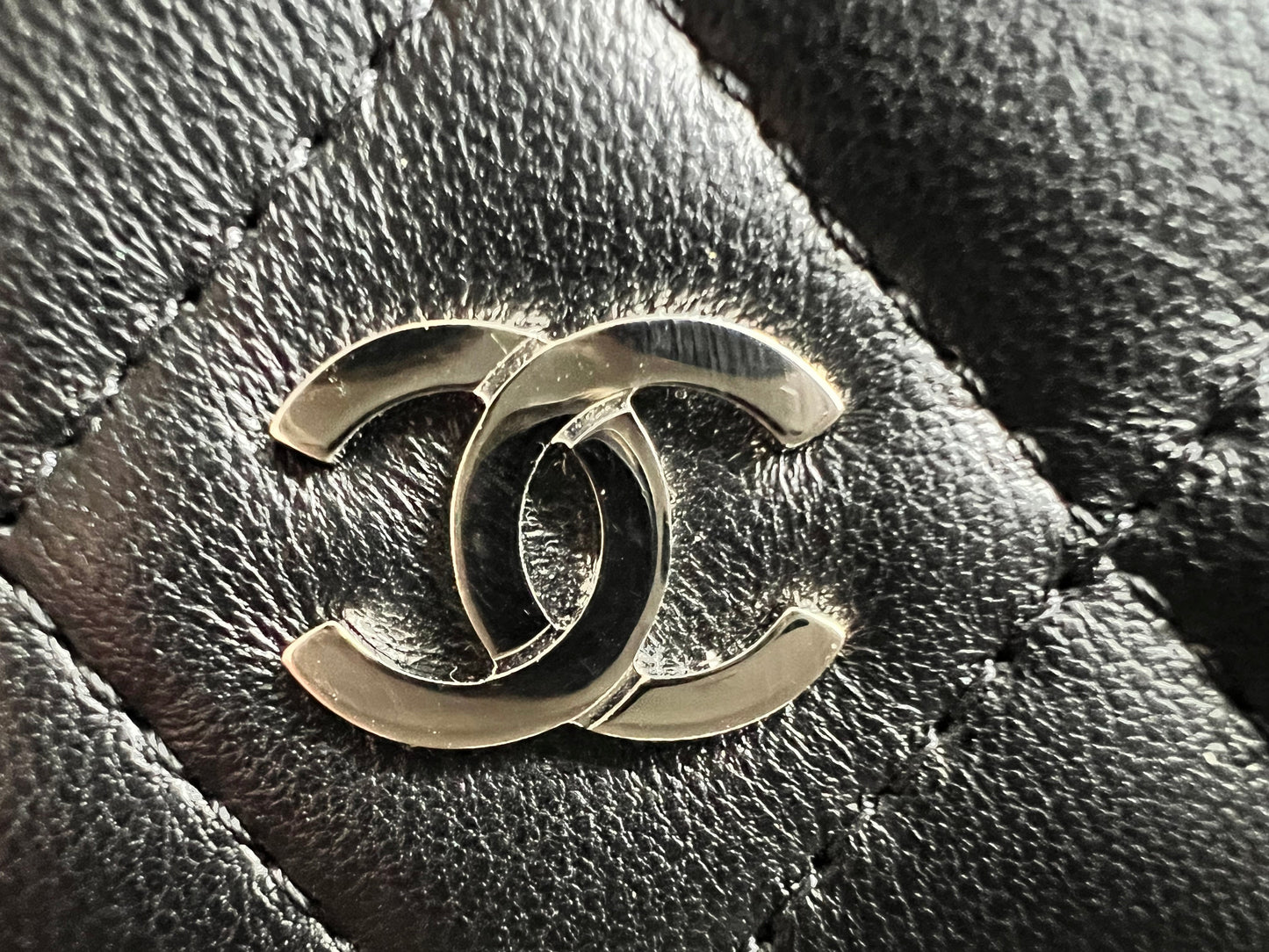 Chanel Wallet on Chain in Black Lambskin Silver Hardware (RRP £2,930)