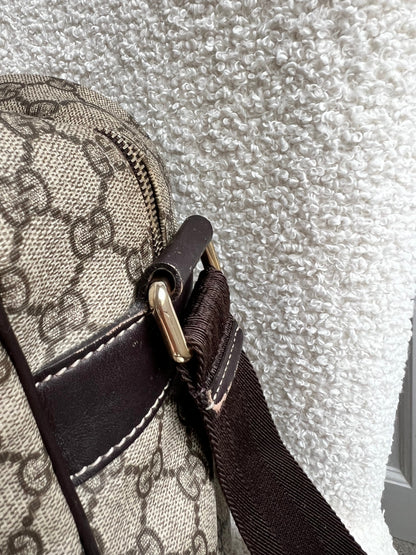 Gucci GG Supreme Canvas Shoulder Bag