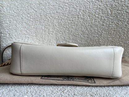 Gucci GG White Marmont Small Shoulder Bag (RRP £1890)