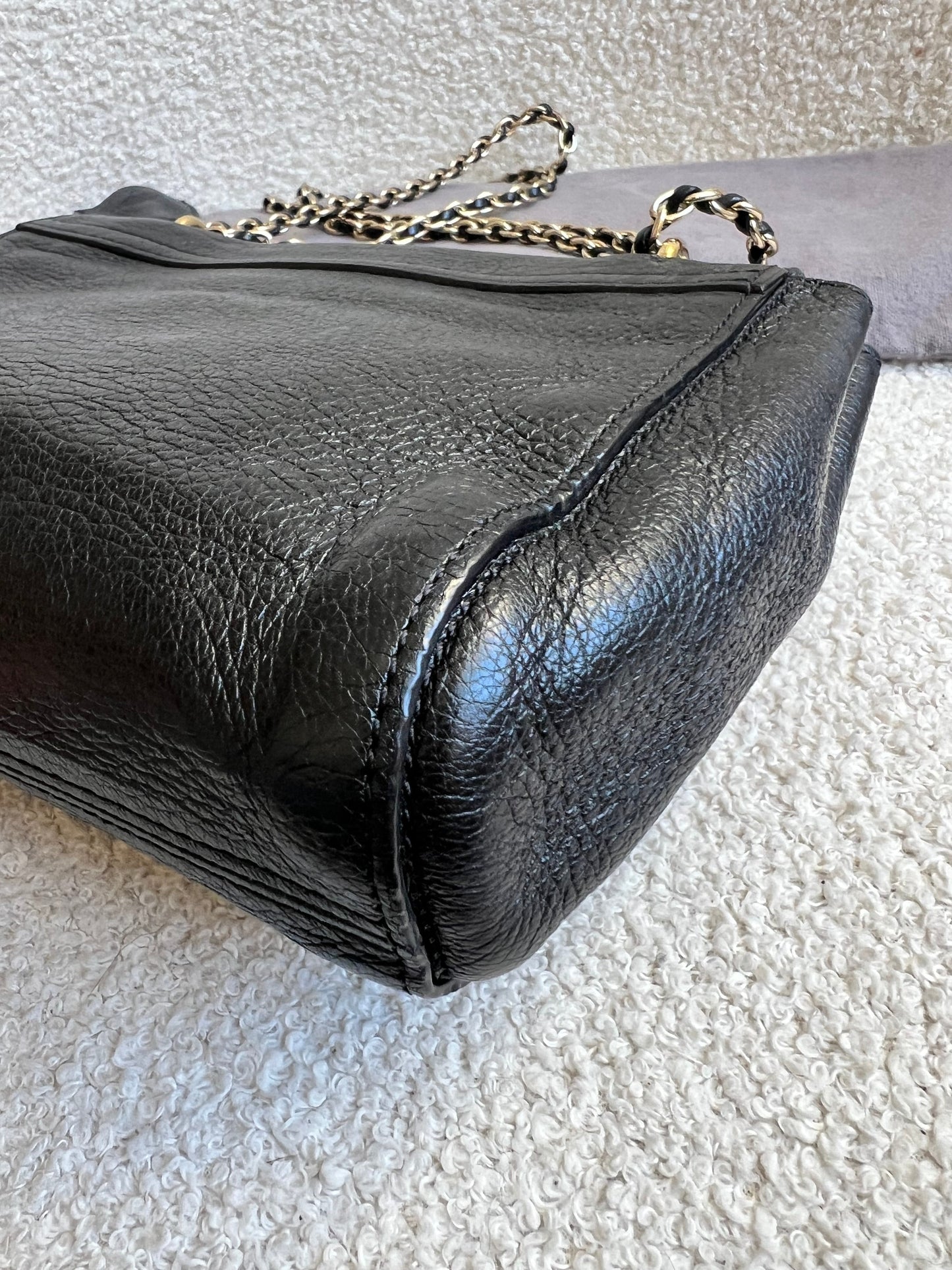 Mulberry Black Regular Lily with Gold Hardware (RRP £995)