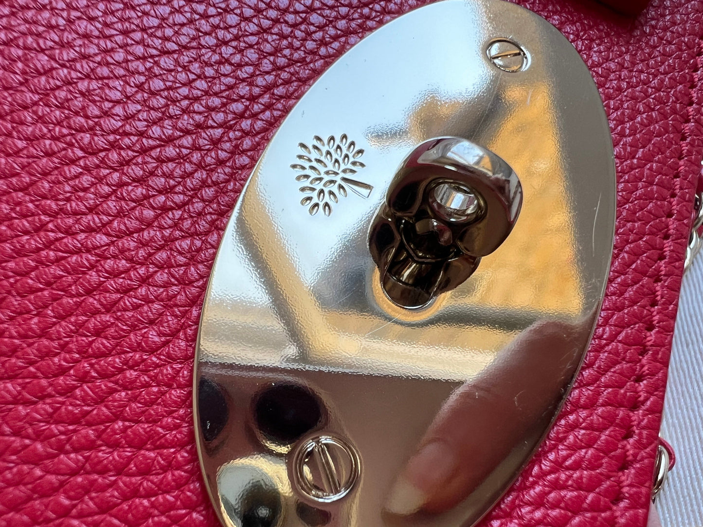 Mulberry Hibiscus Red Regular Lily with Gold Hardware (RRP £995)