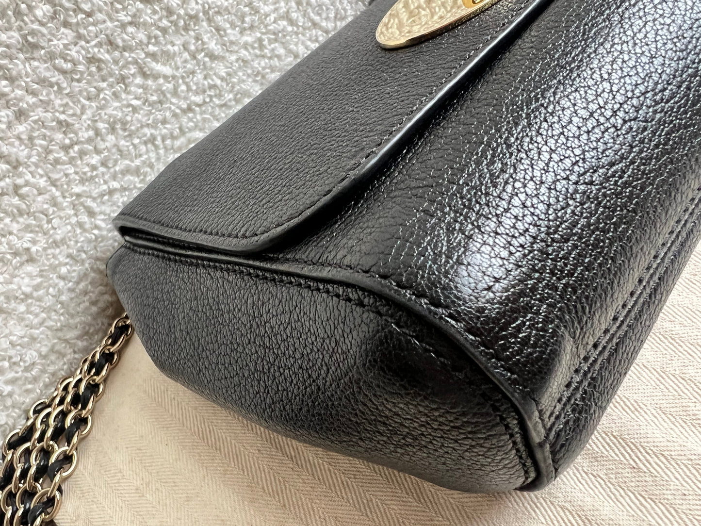 Mulberry Black Regular Lily with Gold Hardware (RRP £995)