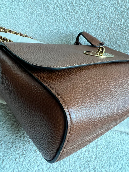 Mulberry Oak Medium Lily with Gold Hardware (RRP £1095)