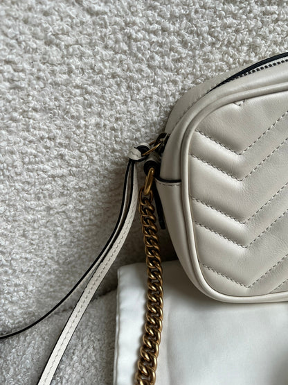 Gucci GG White Marmont Mini Shoulder Bag (RRP £1,360)