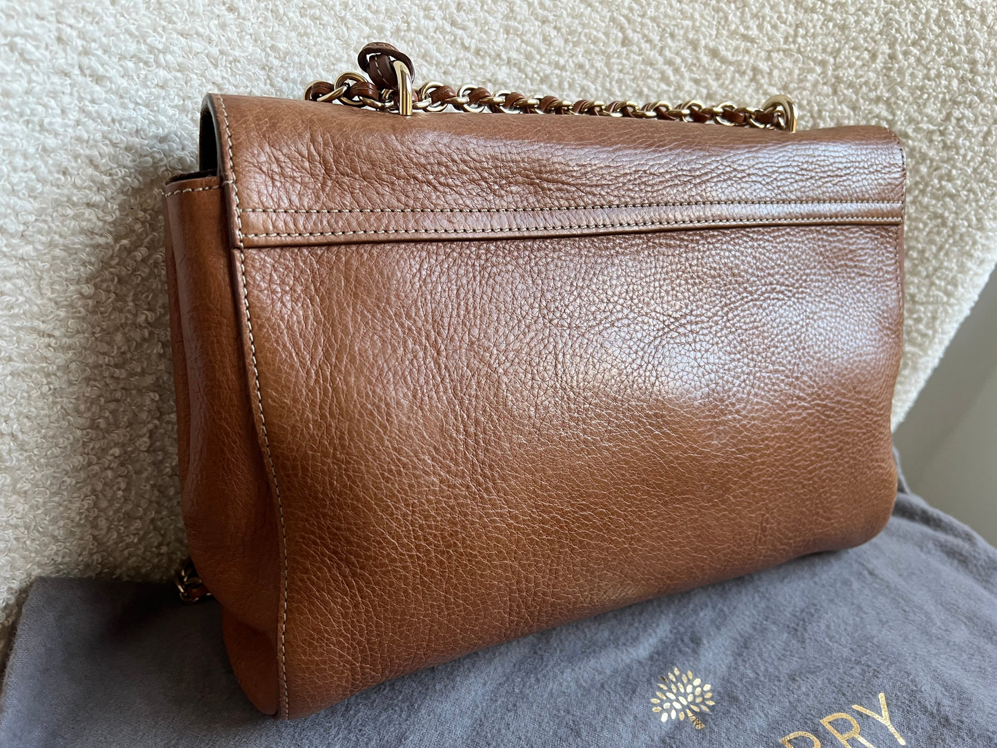 Mulberry Oak Medium Lily with Gold Hardware (RRP £1095)