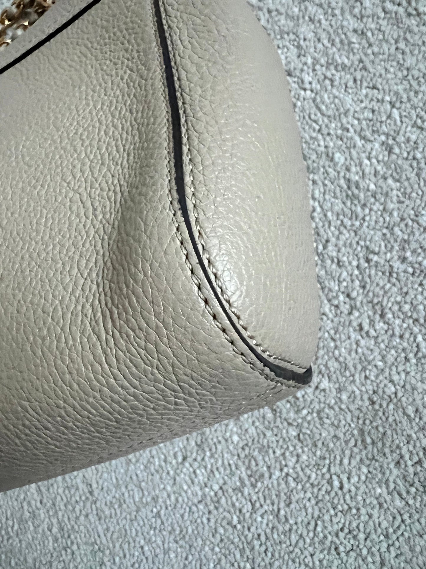 Mulberry Dune Regular Lily with Gold Hardware (RRP £995)