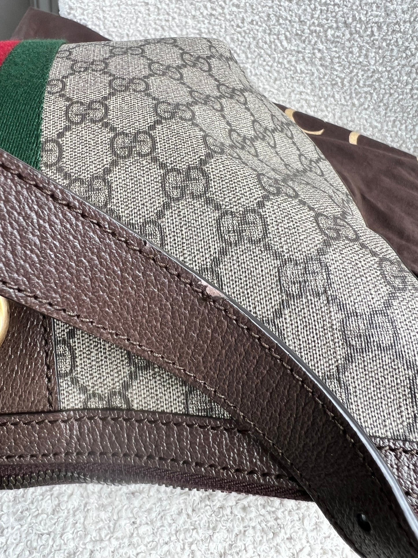 Gucci GG Supreme Ophidia Small Shoulder Bag (RRP £1190)