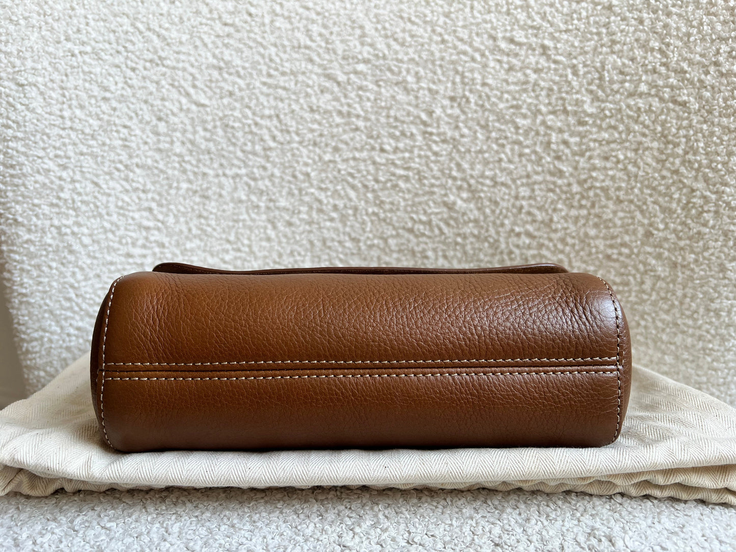 Mulberry Oak Regular Lily with Gold Hardware (RRP £995)
