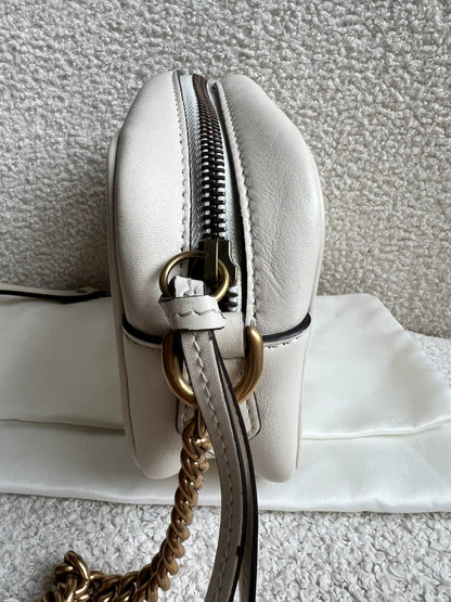 Gucci GG White Marmont Mini Shoulder Bag (RRP £1,360)