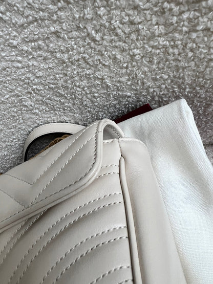 Gucci GG White Marmont Mini Shoulder Bag (RRP £1,890)