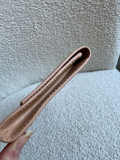 Yves Saint Laurent (YSL) Beige Patent Belle de Jour Clutch