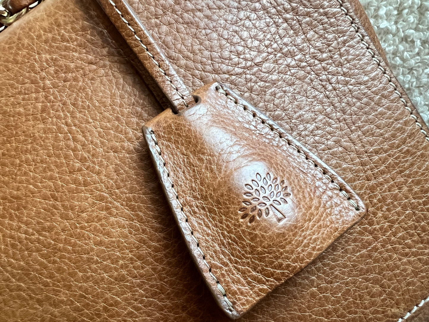 Mulberry Oak Medium Lily with Gold Hardware (RRP £1095)