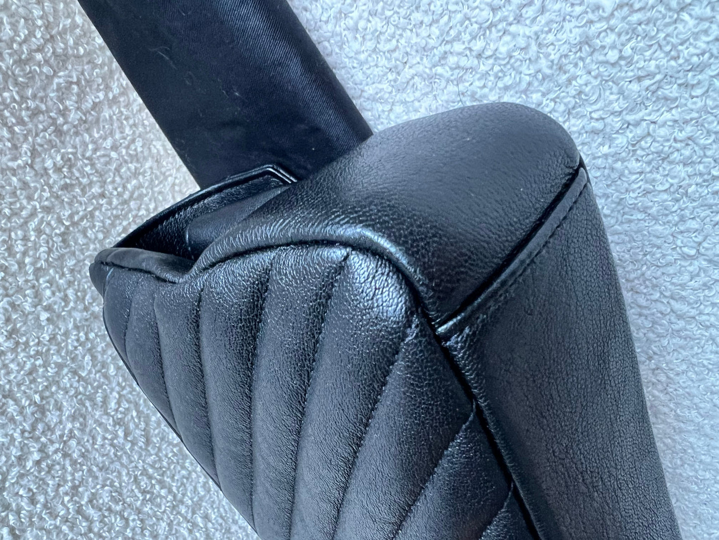 Yves Saint Laurent (YSL) Black Medium College (£2040)