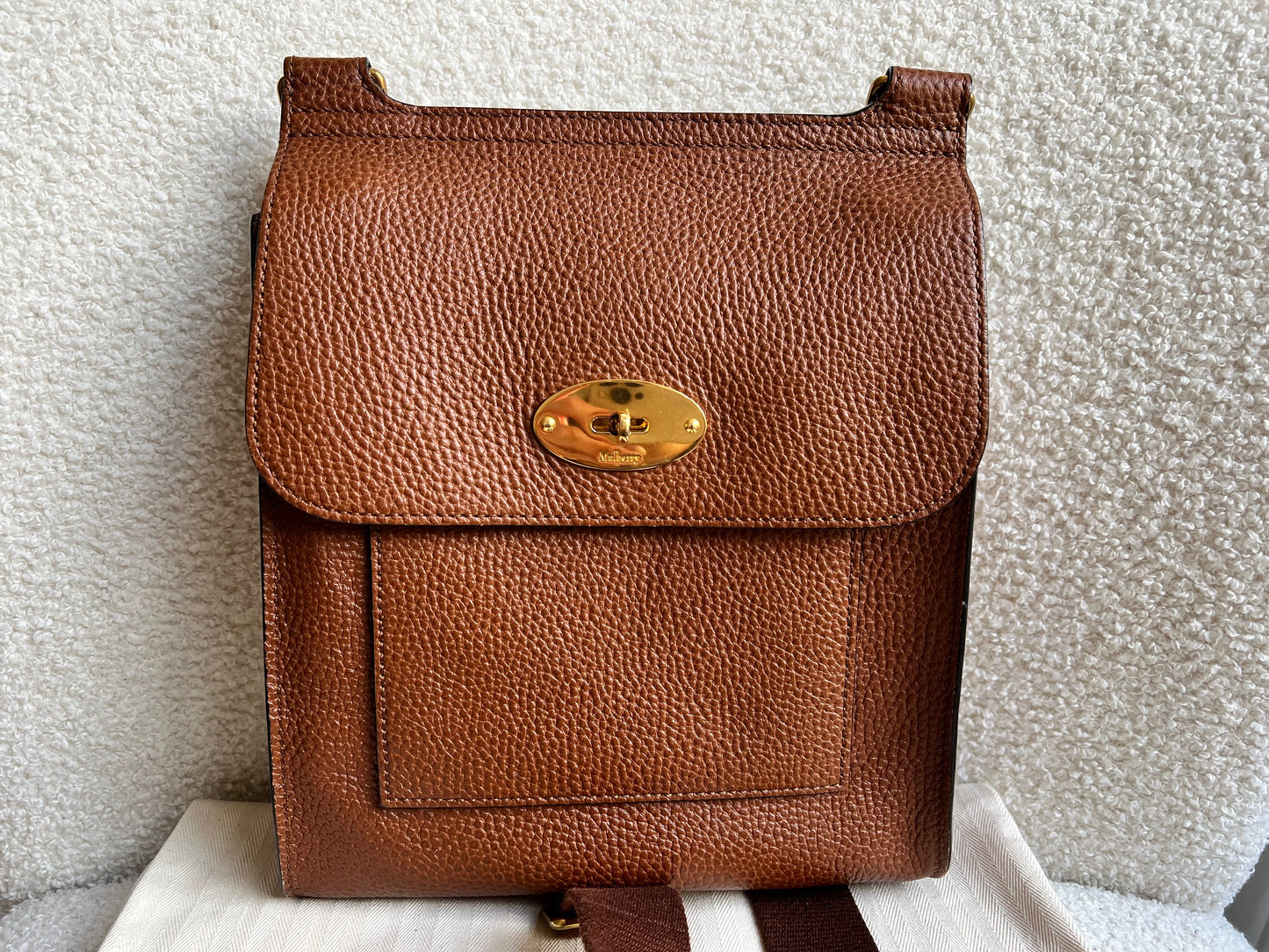 Mulberry Medium Oak Antony (RRP £745)