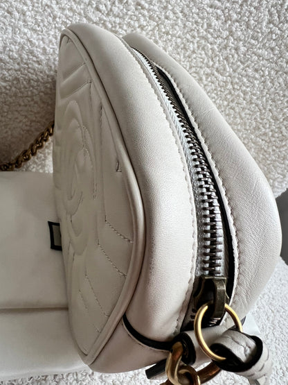 Gucci GG White Marmont Mini Shoulder Bag (RRP £1,360)