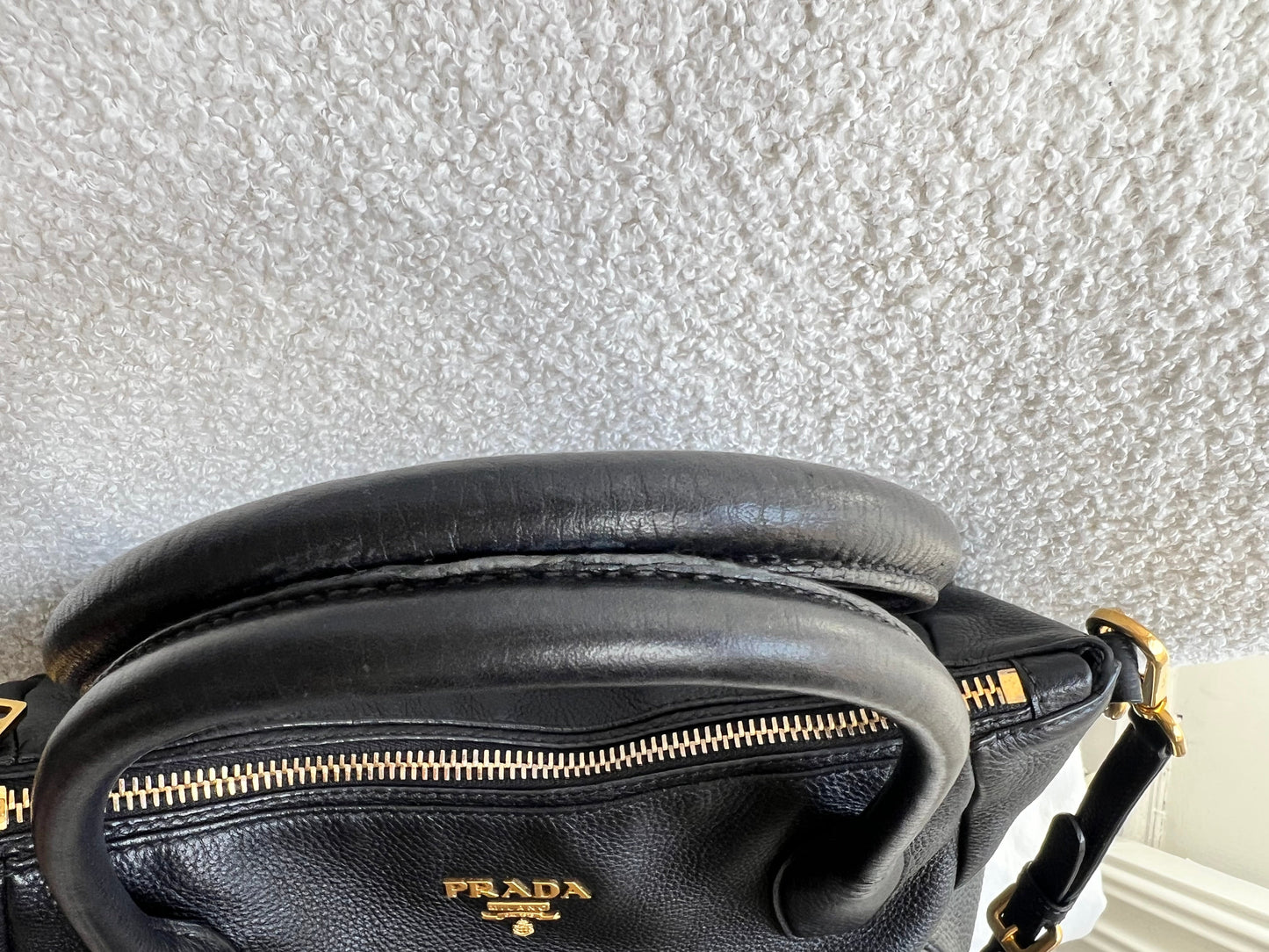 Prada Black Vitello Daino Leather Sacca 2 Manici Hobo Bag
