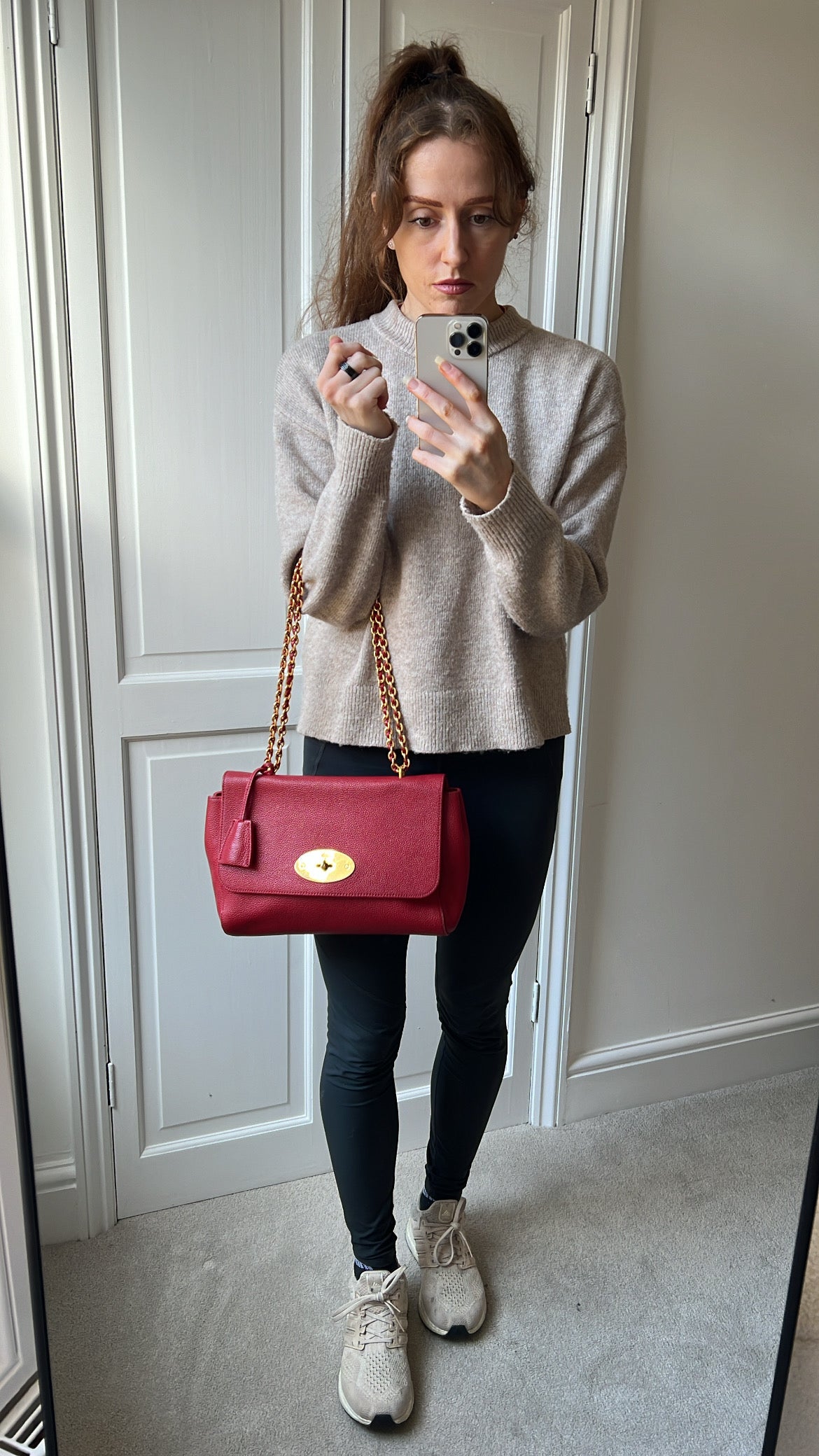 Mulberry Scarlet Medium Lily with Gold Hardware (RRP £1095)
