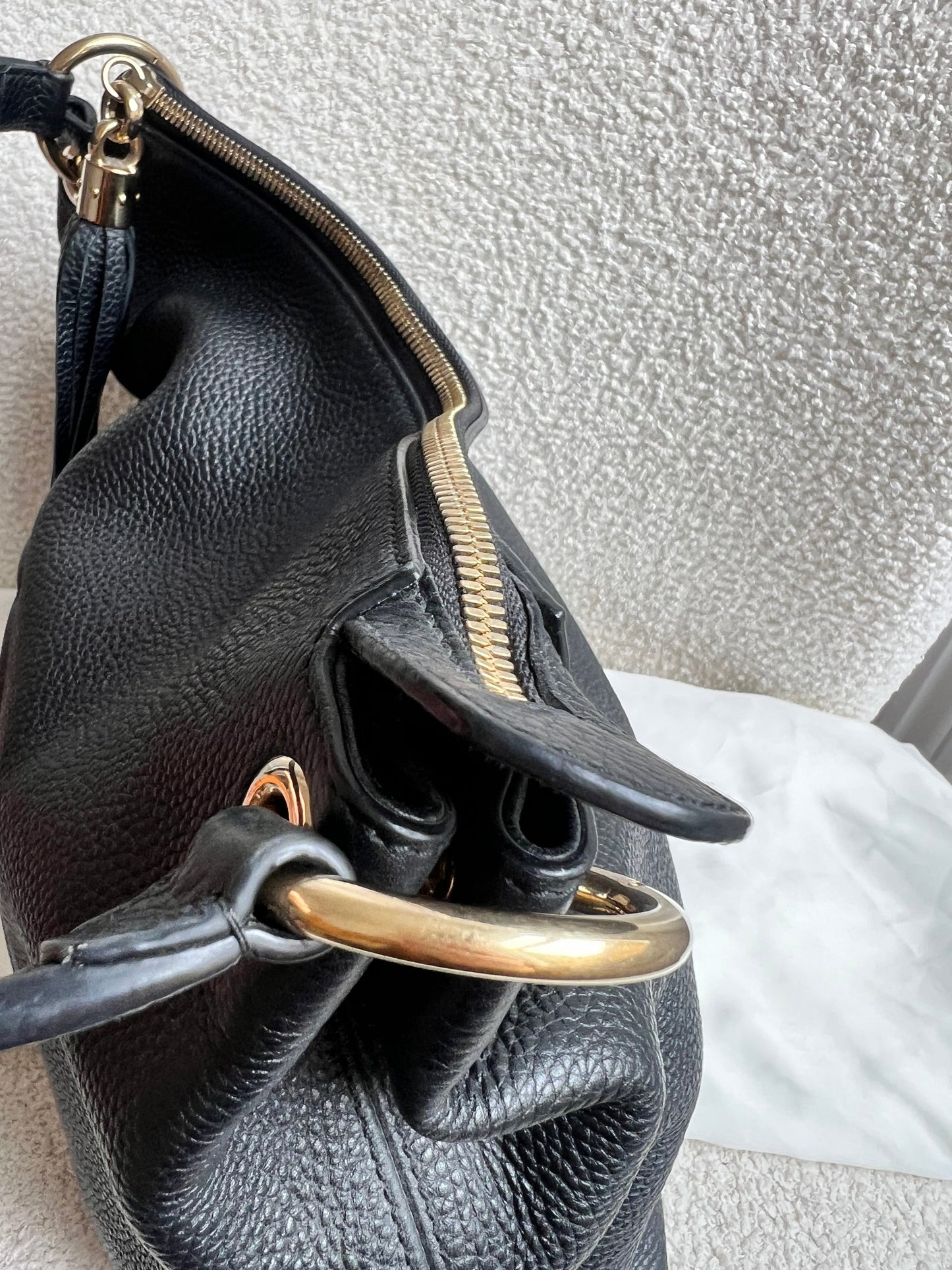 Gucci Soho Large Hobo in Black Pebbled Calfskin