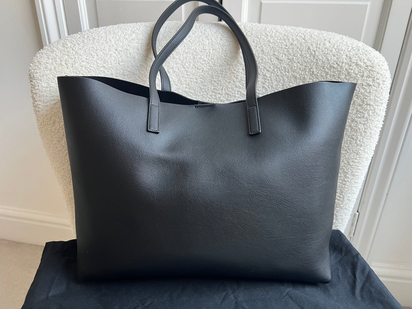 Yves Saint Laurent (YSL) Black E/W Shopping Tote (RRP £1115)