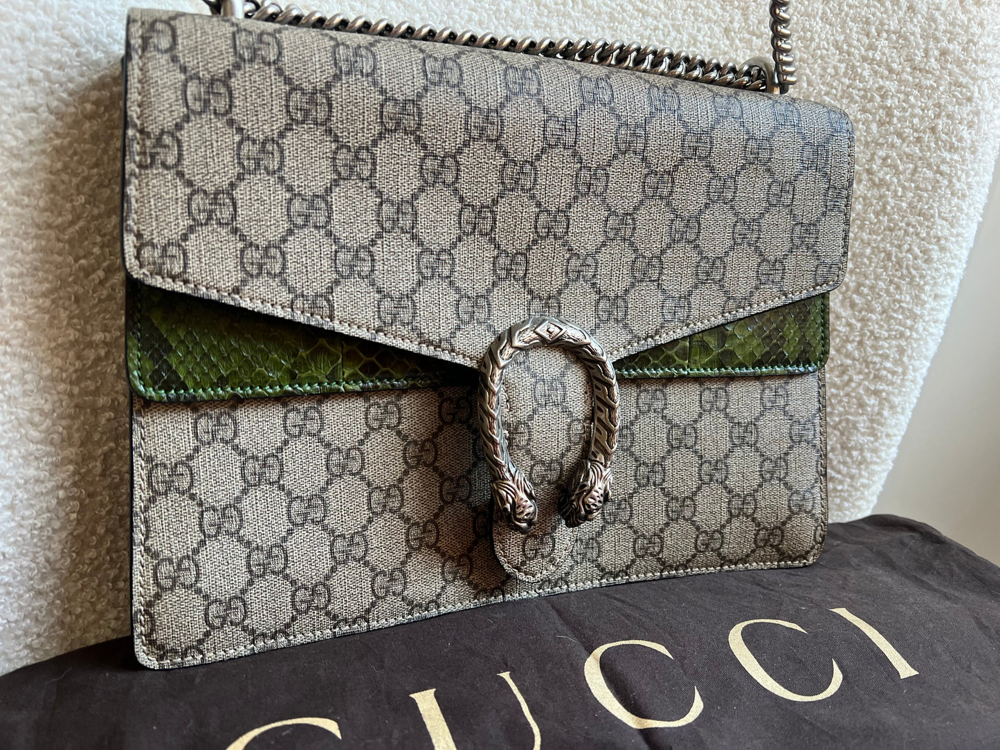 Gucci Dionysus GG Supreme Medium Shoulder Bag (RRP £2,450)