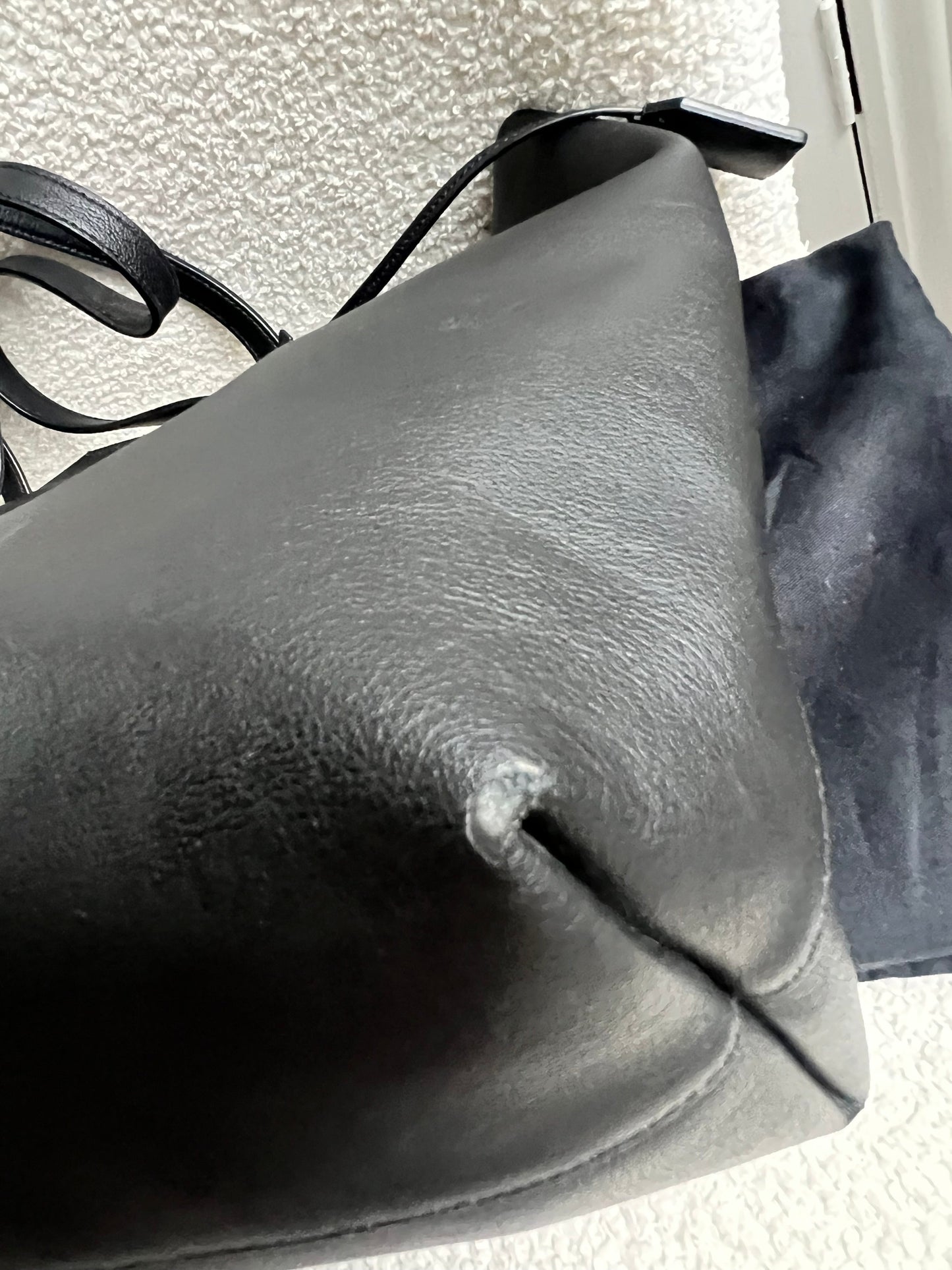 Yves Saint Laurent (YSL) Black E/W Shopping Tote (RRP £1115)