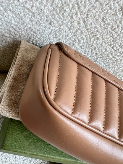 Gucci GG Beige Marmont Super Mini Aria Shoulder Bag (RRP £985)