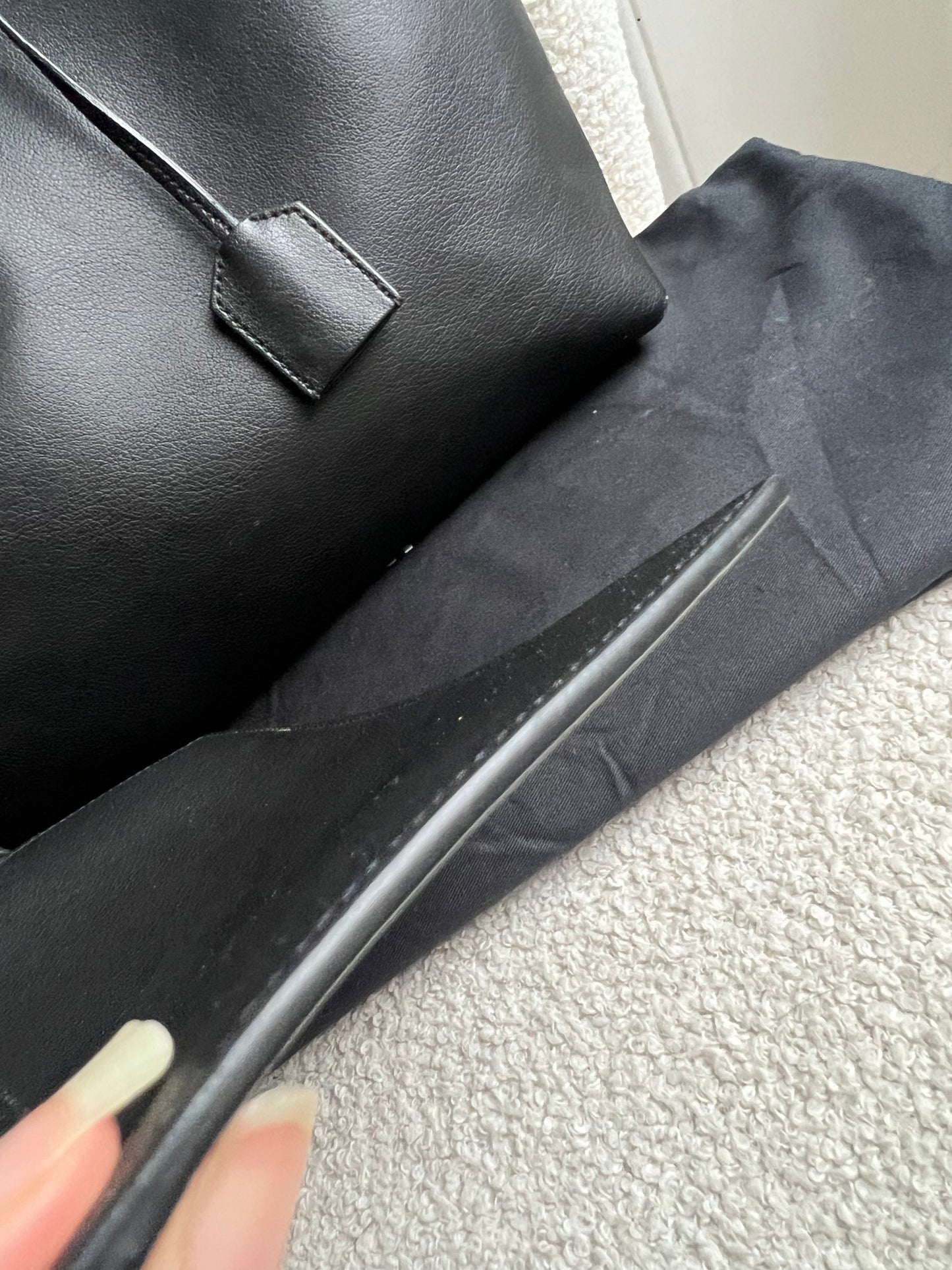 Yves Saint Laurent (YSL) Black E/W Shopping Tote (RRP £1115)