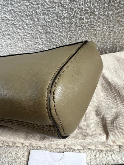 Mulberry Linen Regular Lily with Gold Hardware (RRP £995)