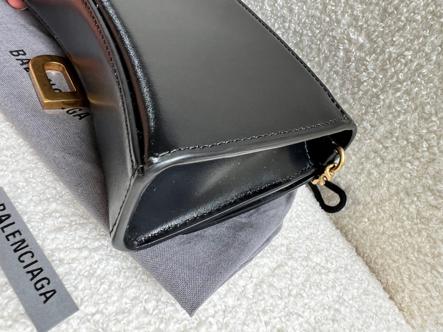 Balenciaga Black Hourglass Wallet on Chain (RRP £1190)