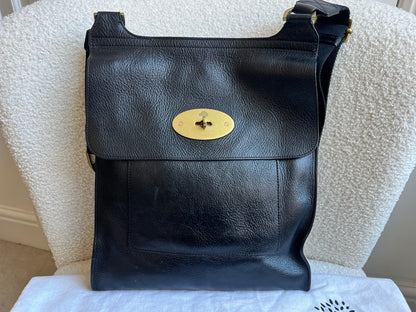 Mulberry Large Black Antony (RRP £695)