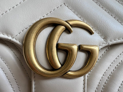 Gucci GG White Marmont Small Shoulder Bag (RRP £1890)