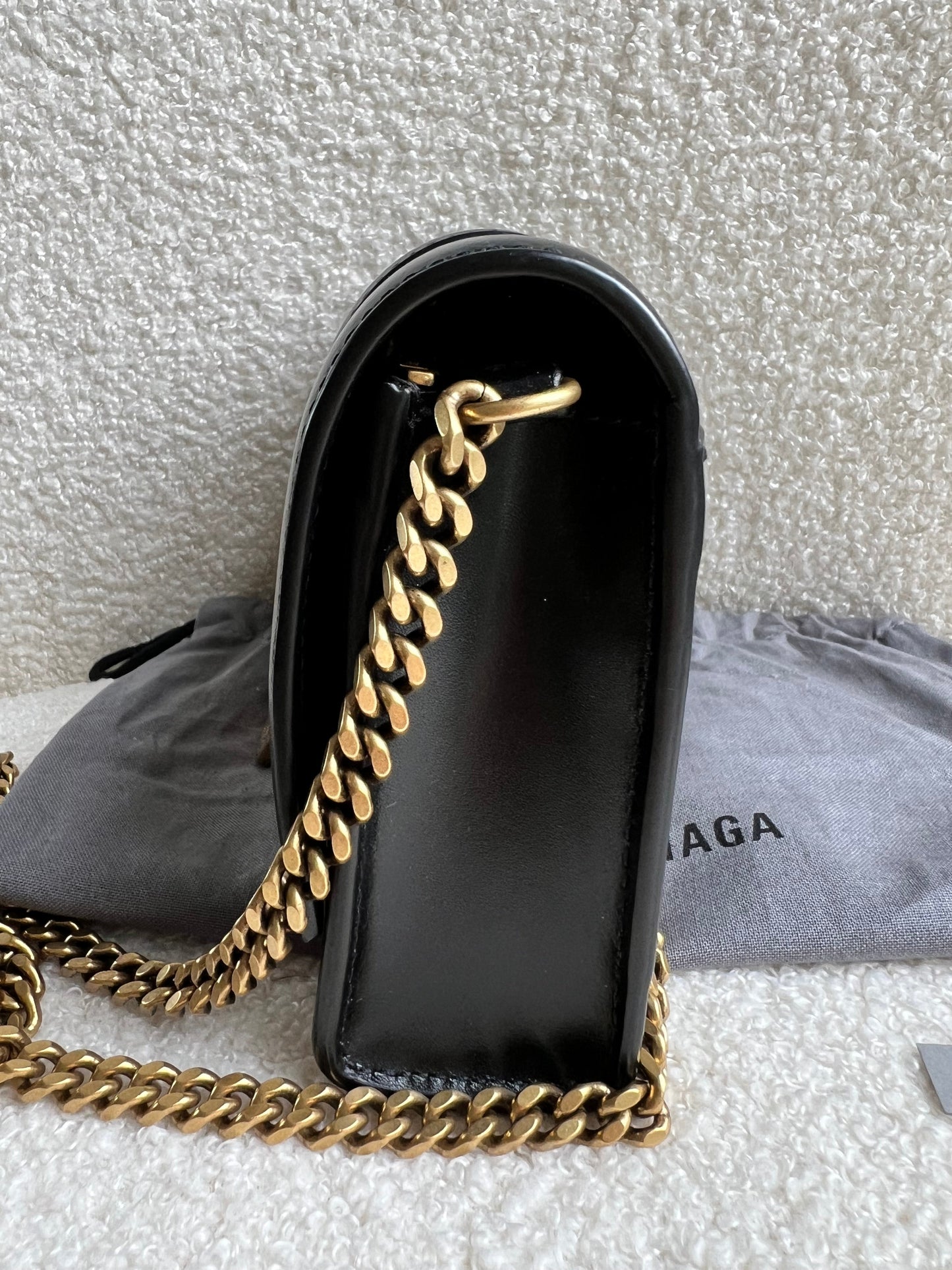 Balenciaga Black Hourglass Wallet on Chain (RRP £1190)