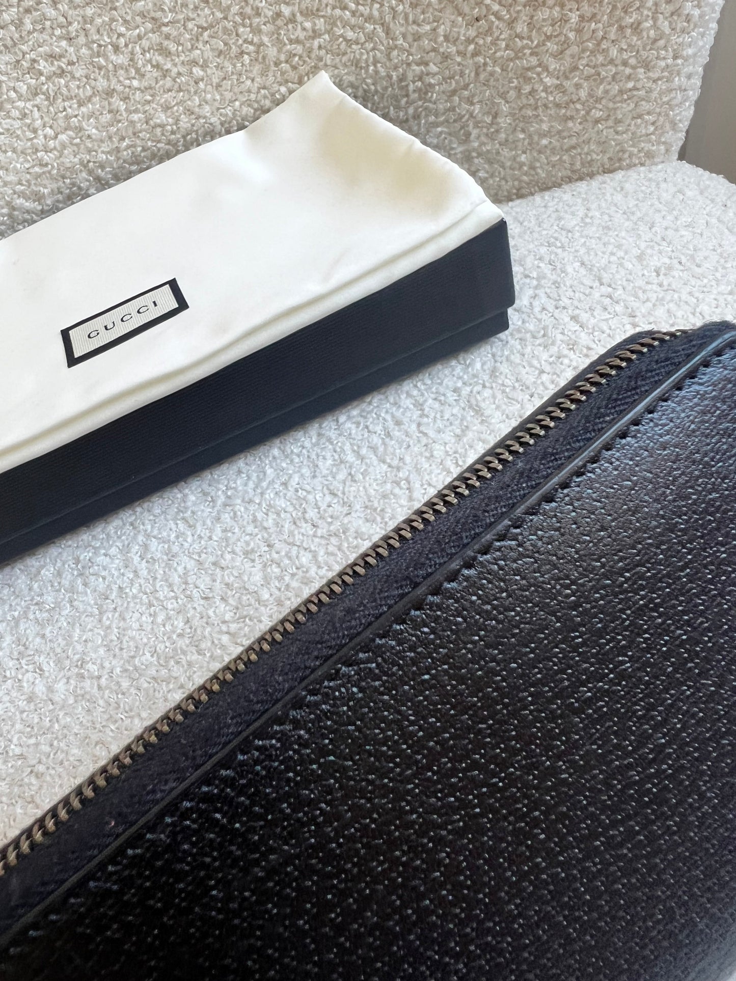 Gucci Black Animalier Wallet Zip Around (RRP £530)