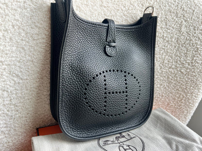 Hermes Evelyne TPM in Black Clemence Leather with Palladium Hardware