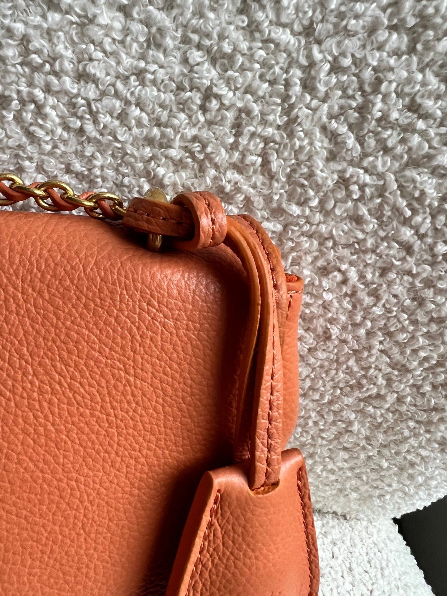 Mulberry Apricot Regular Lily with Gold Hardware (RRP £995)