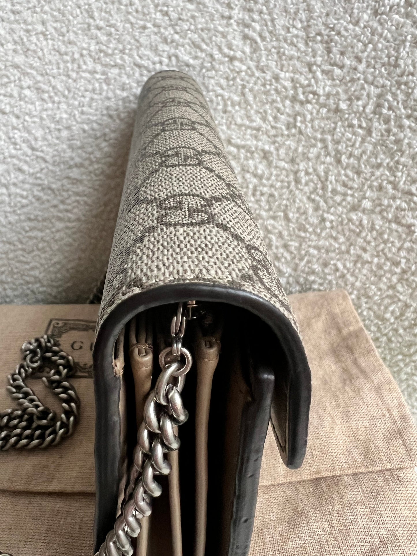 Gucci Dionysus GG Supreme Chain Wallet (RRP £1400)