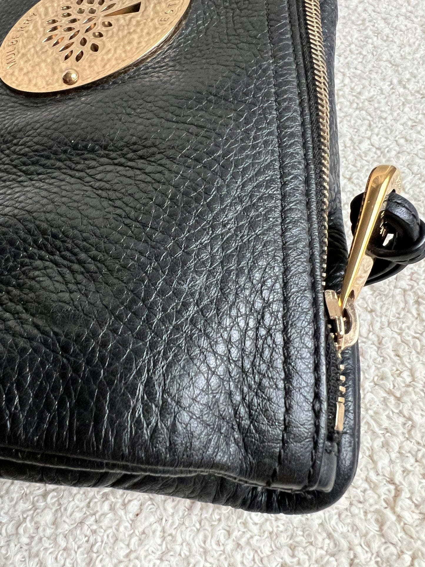 Mulberry Black Daria Clutch (RRP £550)